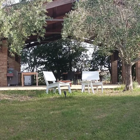 Apartment Sogno Delle Api Belvedere Ostrense